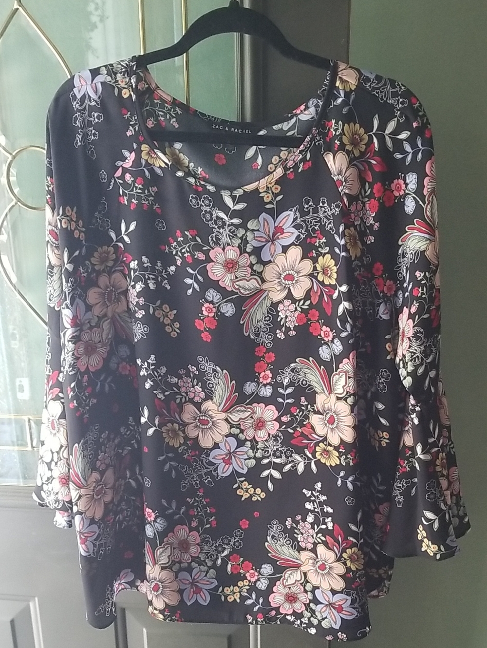 ZAC & RACHEL Black Floral Long-Sleeve Women's Top